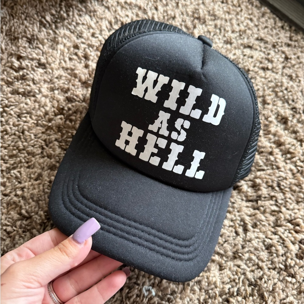 HANDMADE HATS - Picture 5 of 7